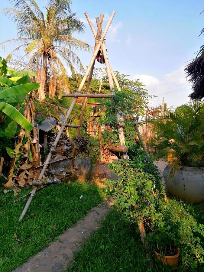 Tortuga Guesthouse Kampot Eksteriør billede