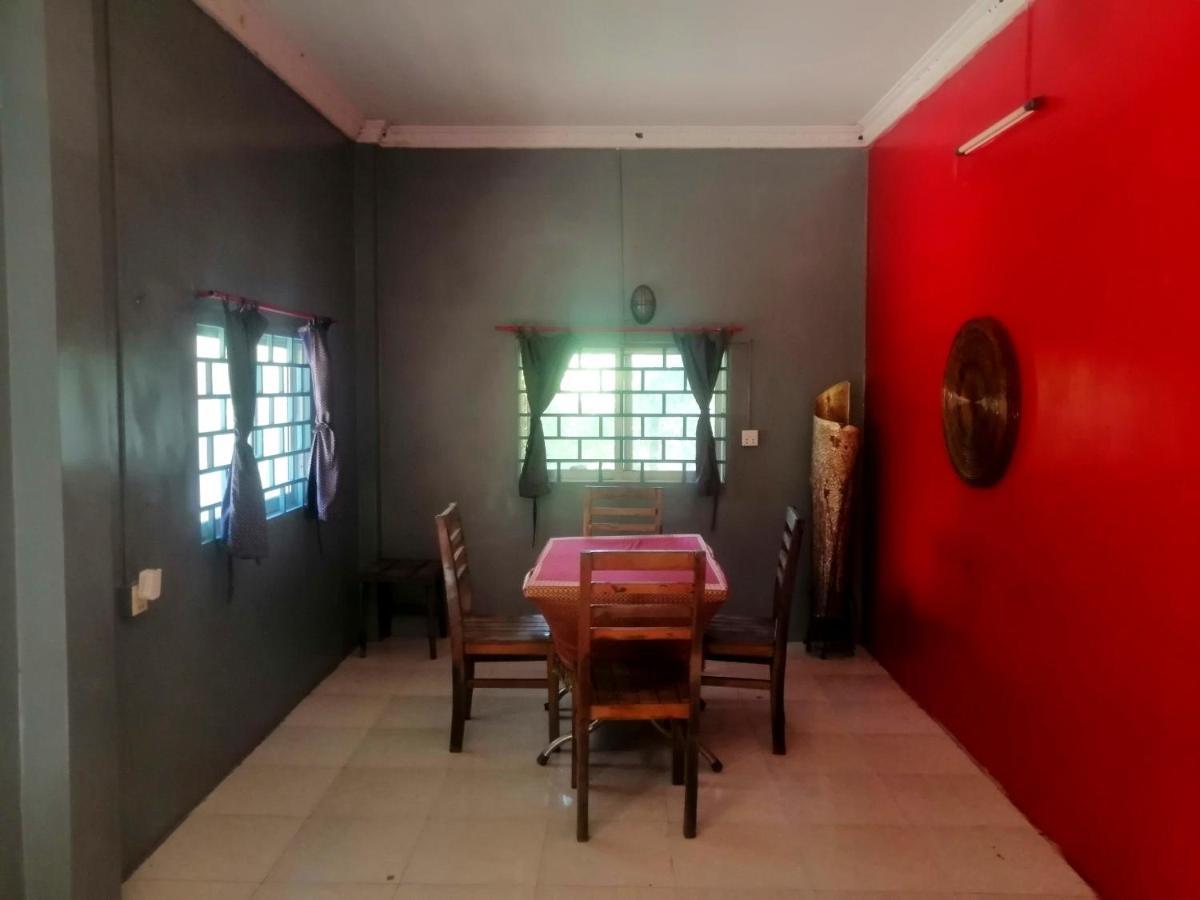 Tortuga Guesthouse Kampot Eksteriør billede