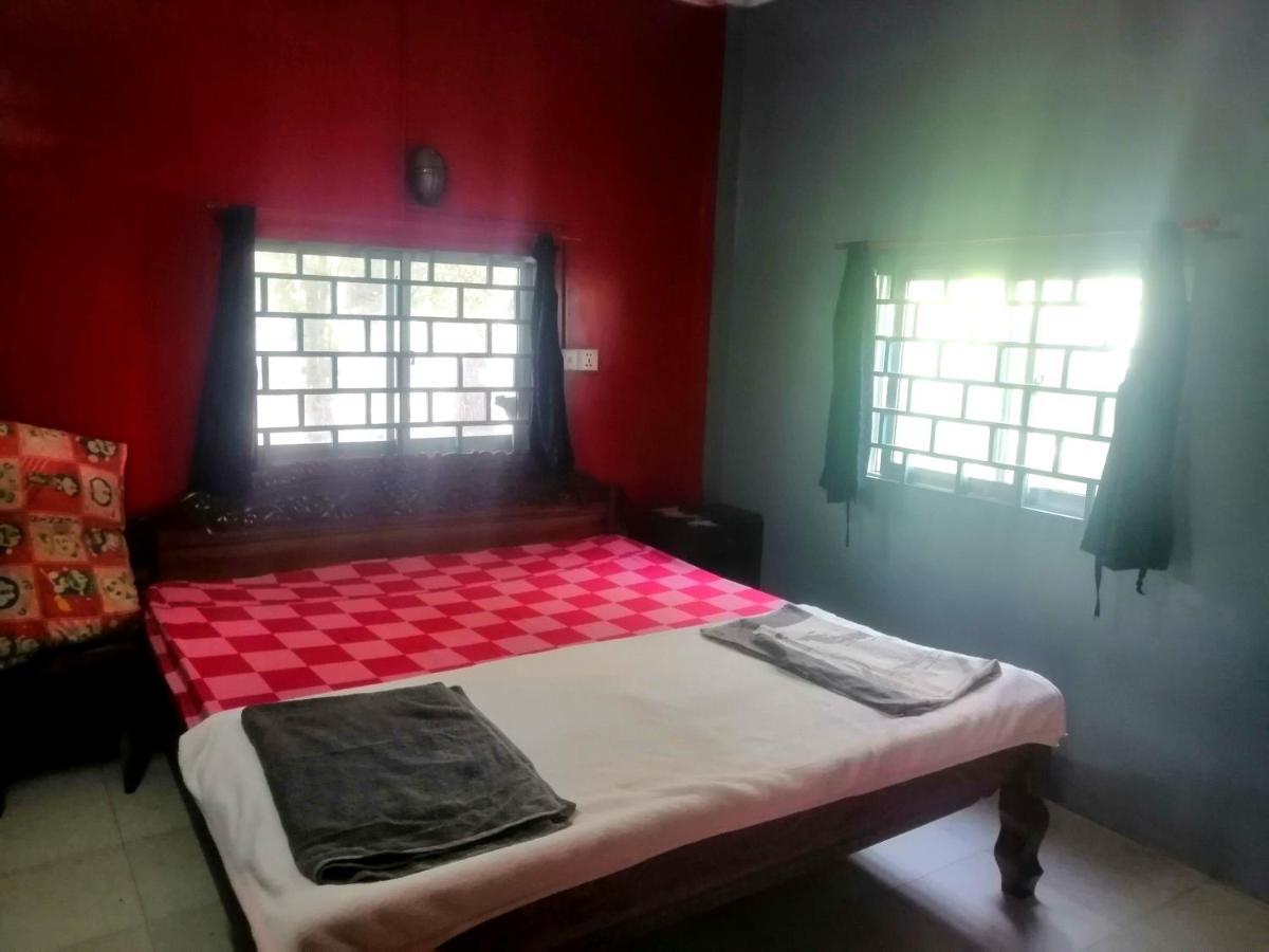 Tortuga Guesthouse Kampot Eksteriør billede